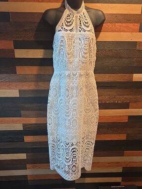 Laundry By Shelli Segal White Crochet Halter Midi Dress